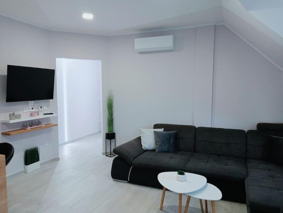 Star Apartman Zalacsány Exteriér fotografie